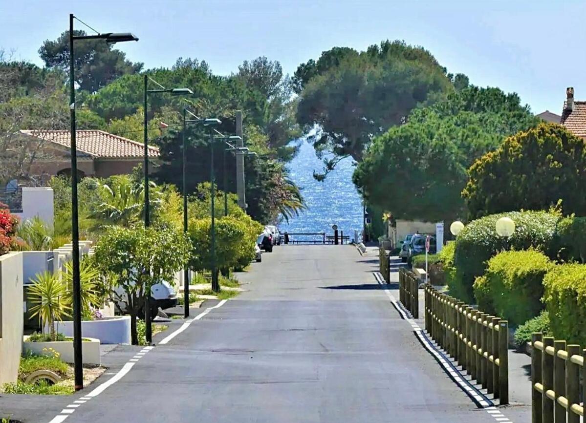 Le Royal Rivage - Piscine - A 200M De La Mer Carqueiranne Kültér fotó