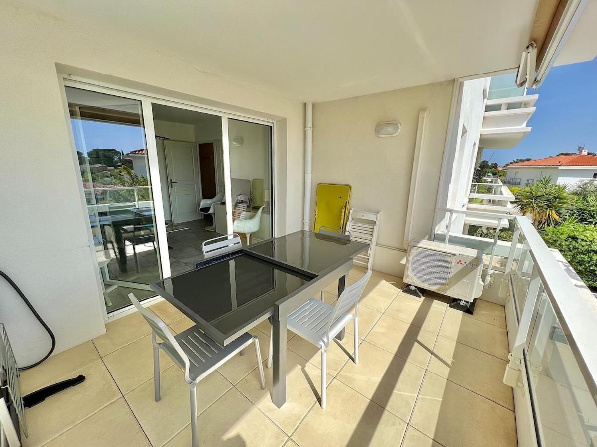 Le Royal Rivage - Piscine - A 200M De La Mer Carqueiranne Kültér fotó